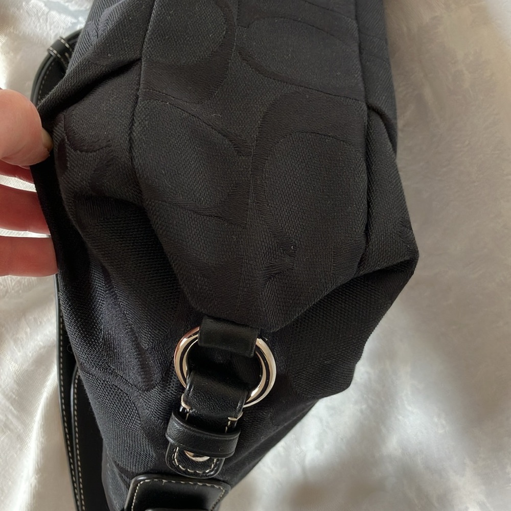 Coach Signature Collection Crossbody Hobo Bag Like New! Price Drop! - Picture 10 of 13